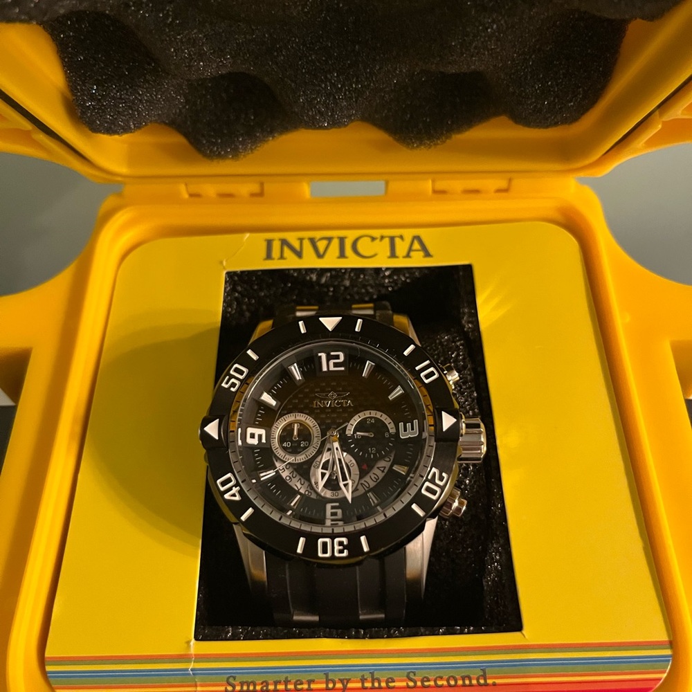 Invicta watch - Picture 2 of 2